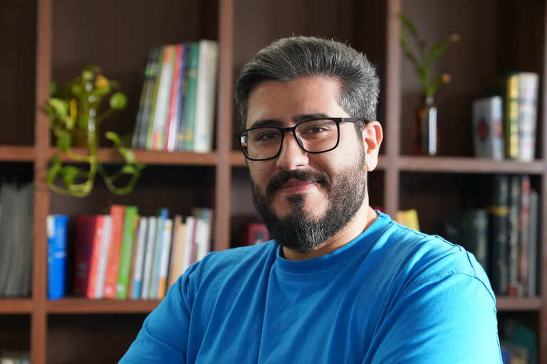 علی موذن